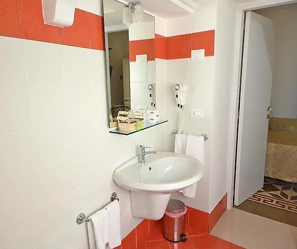 Casa Branca Bed & Breakfast 4*